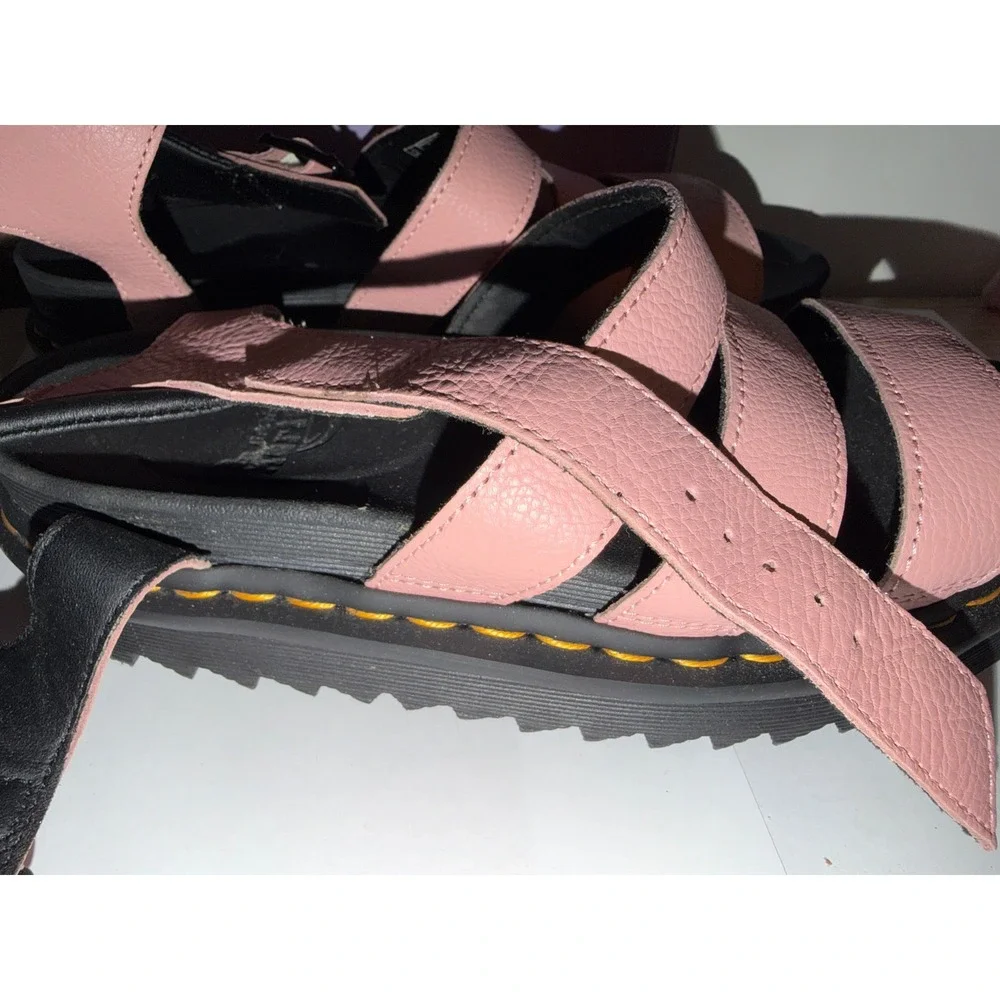 Dr Martens Blaire‎ Pink Leather Strap Platform Sandals Womens Size 8 summer